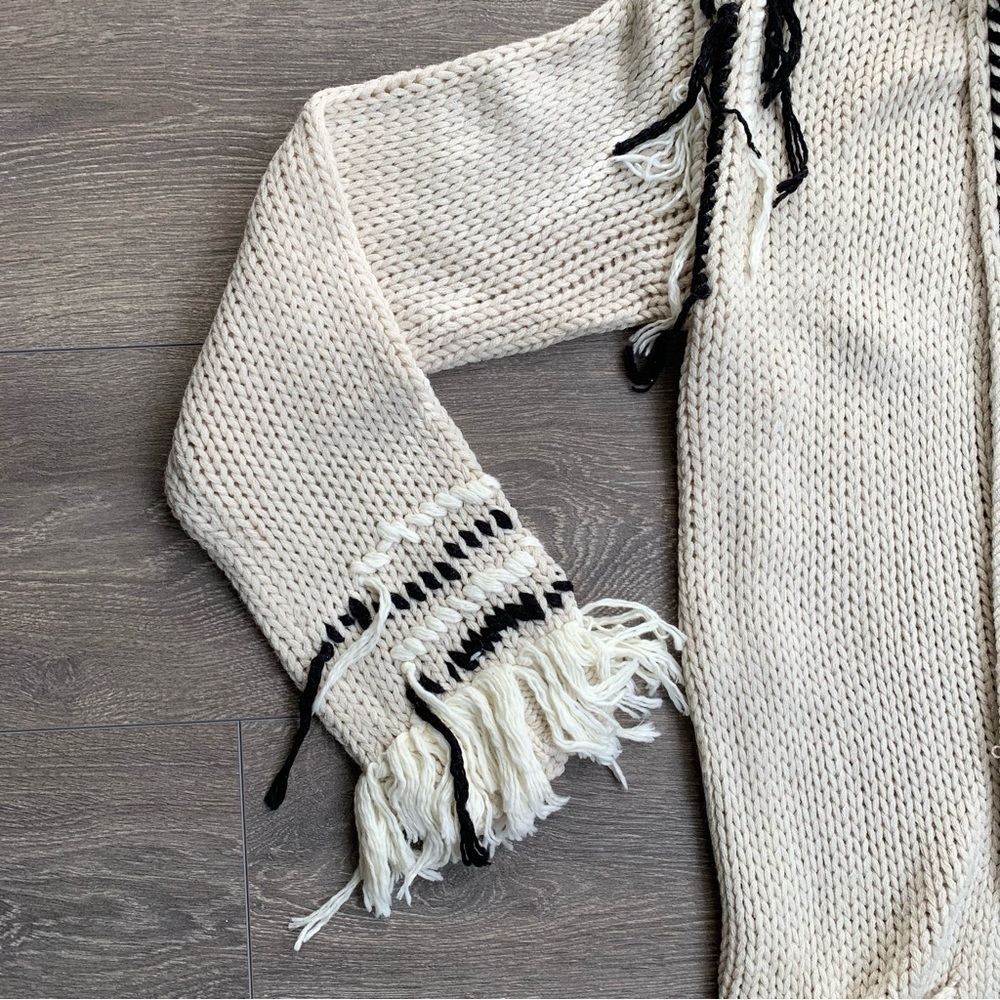 For Love and Lemons Knitz Denver Cardigan Sweater Chunky Knit Fringe Ivory - Picture 5 of 16